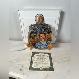 GWTW #4 Melanie Lights his Words A Legend in Stain Glass & Pewter